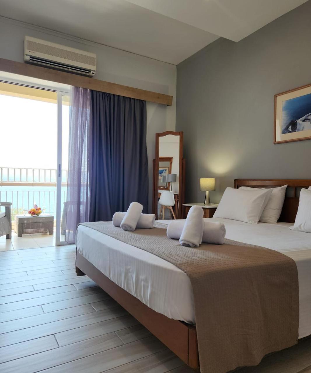 Stefania Hotel Amarynthos Exterior photo